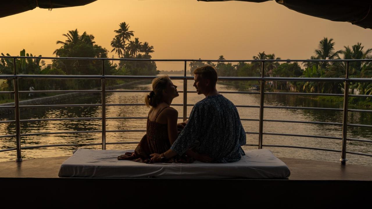 Kera Houseboats Alleppey Alappuzha Extérieur photo