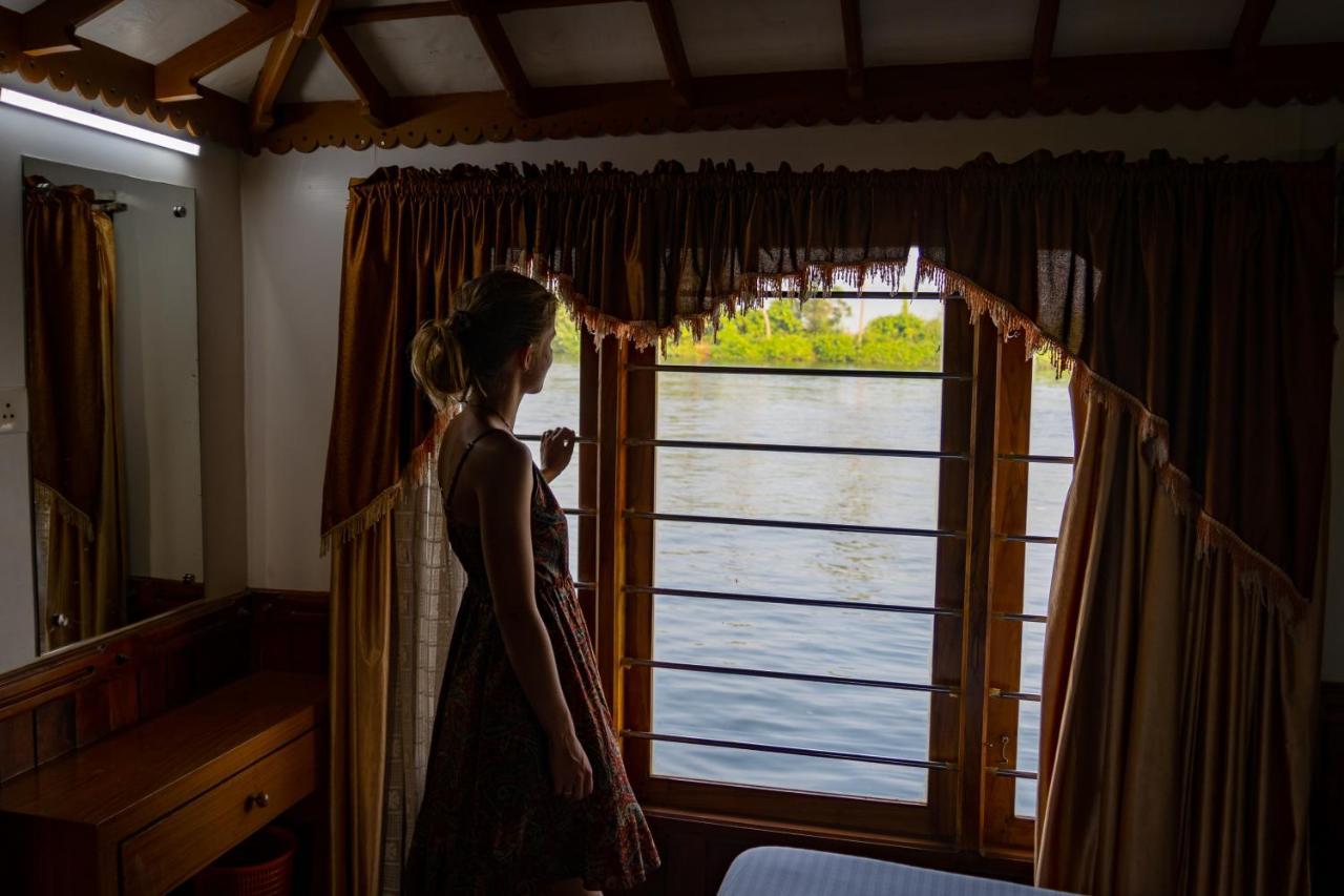 Kera Houseboats Alleppey Alappuzha Extérieur photo
