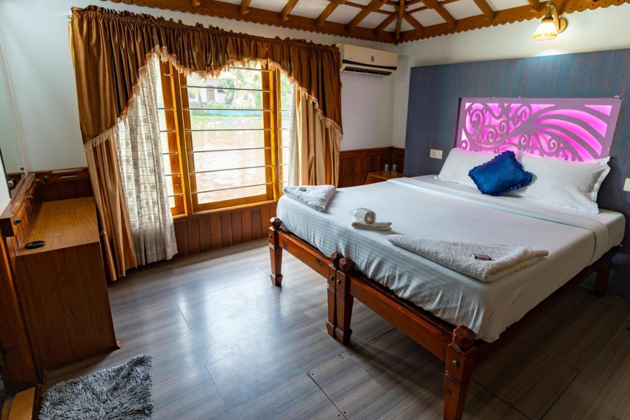 Kera Houseboats Alleppey Alappuzha Extérieur photo