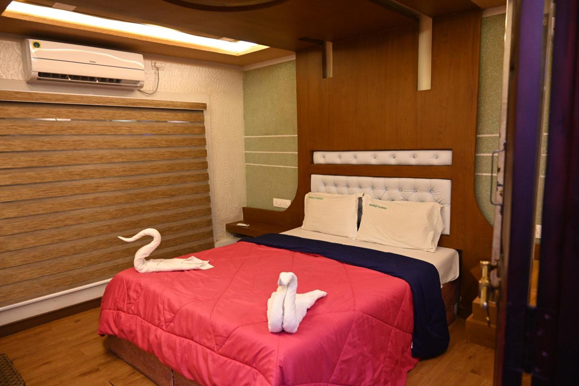 Kera Houseboats Alleppey Alappuzha Extérieur photo