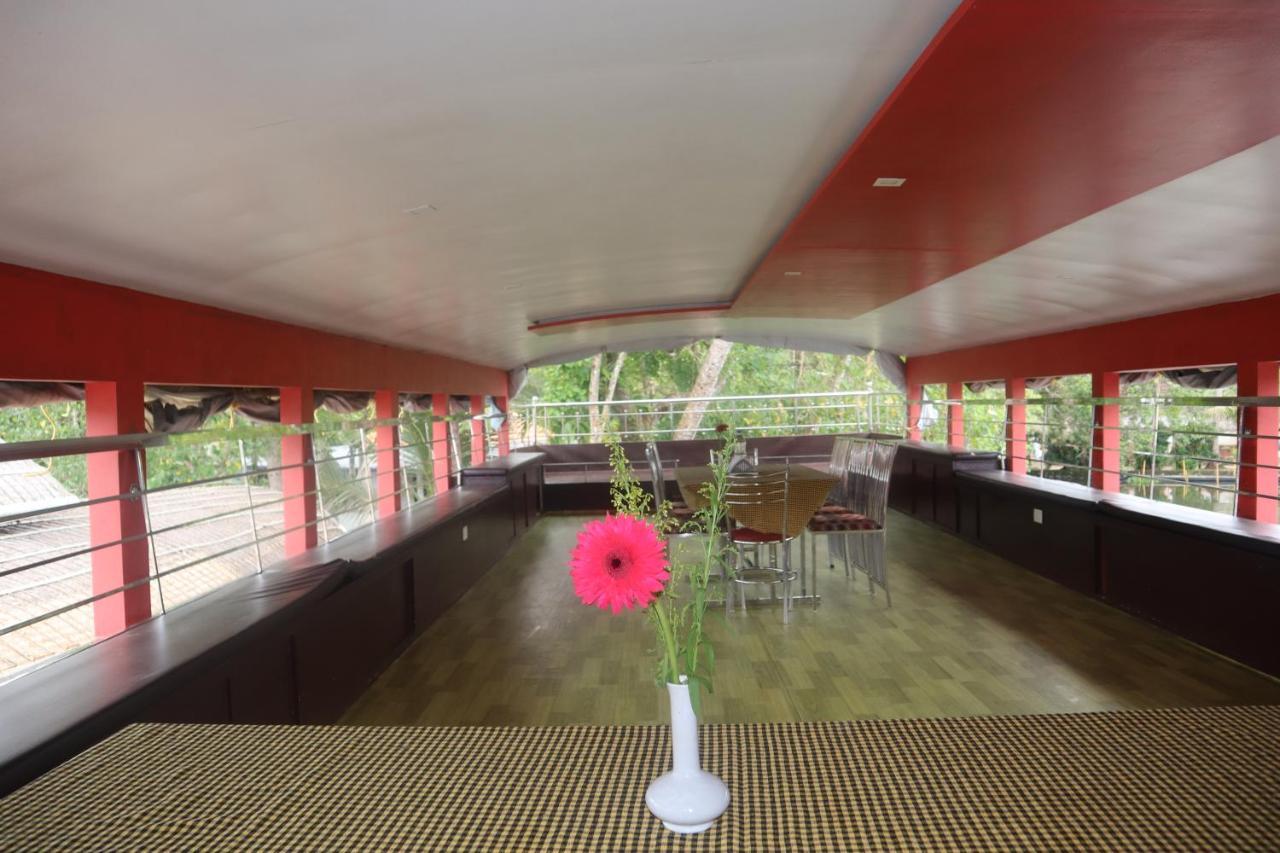 Kera Houseboats Alleppey Alappuzha Extérieur photo