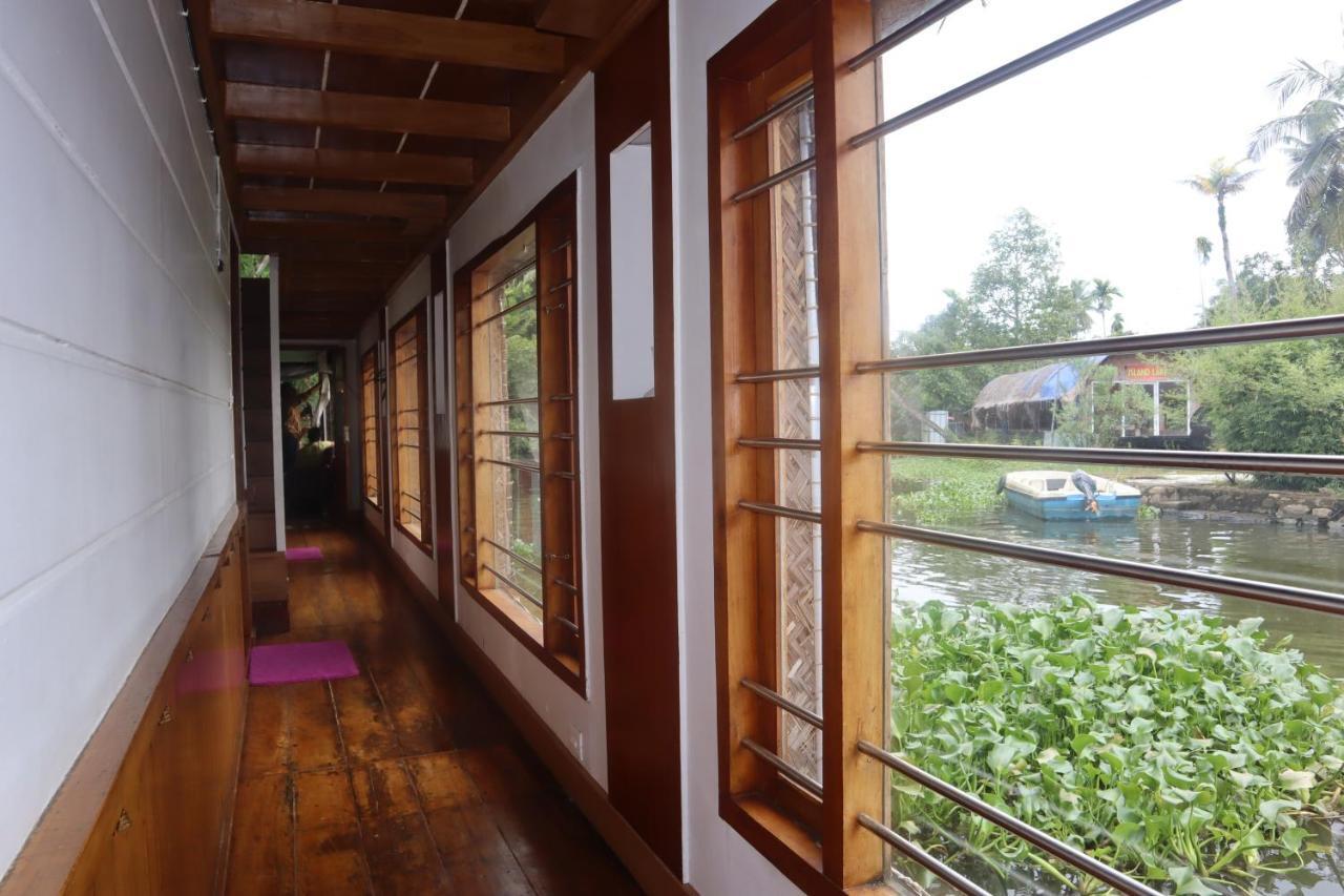Kera Houseboats Alleppey Alappuzha Extérieur photo