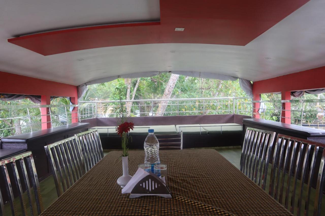 Kera Houseboats Alleppey Alappuzha Extérieur photo